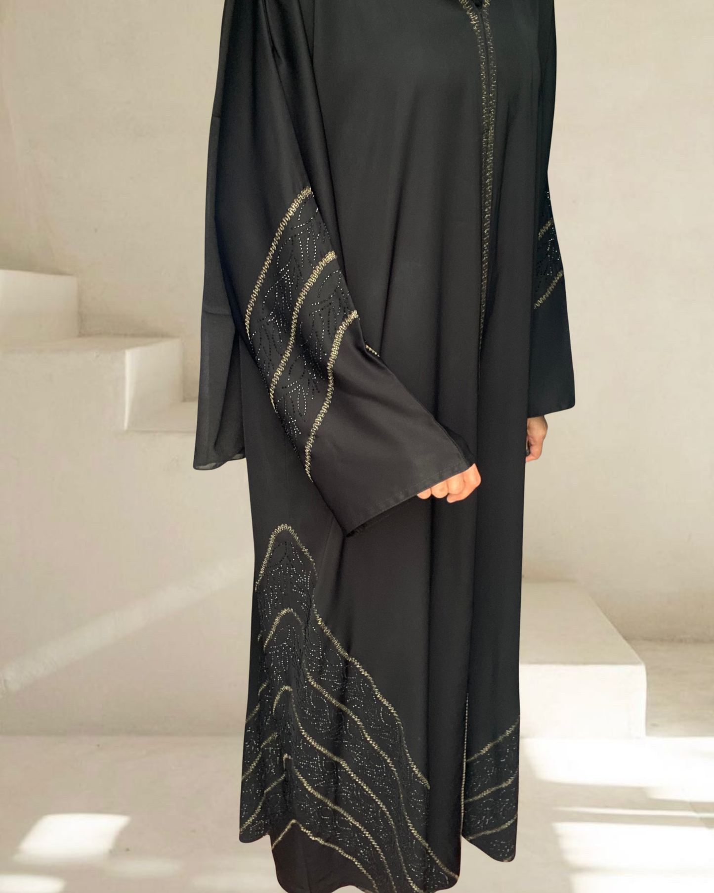 Abaya Royal Gold - عباية ذهبية ملكية